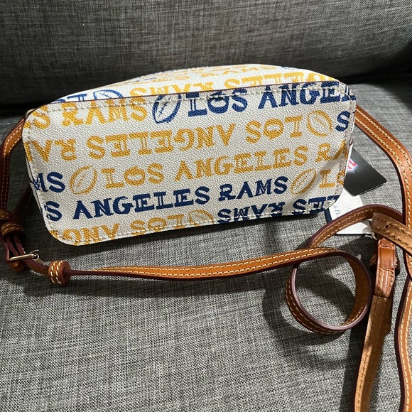 Dooney and Bourke Los Angeles Rams Suki crossbody NWT - Picture 4 of 7
